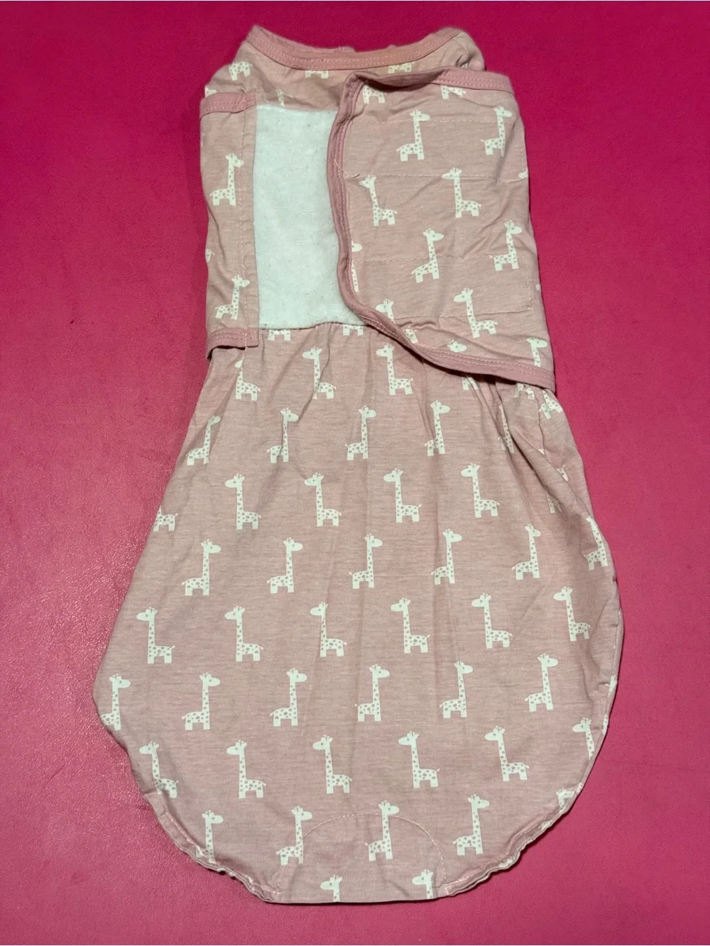 Embé Swaddle 2-Way Starter Baby Swaddle 6-14 lbs 0-3 Months Pink Giraffe Infant